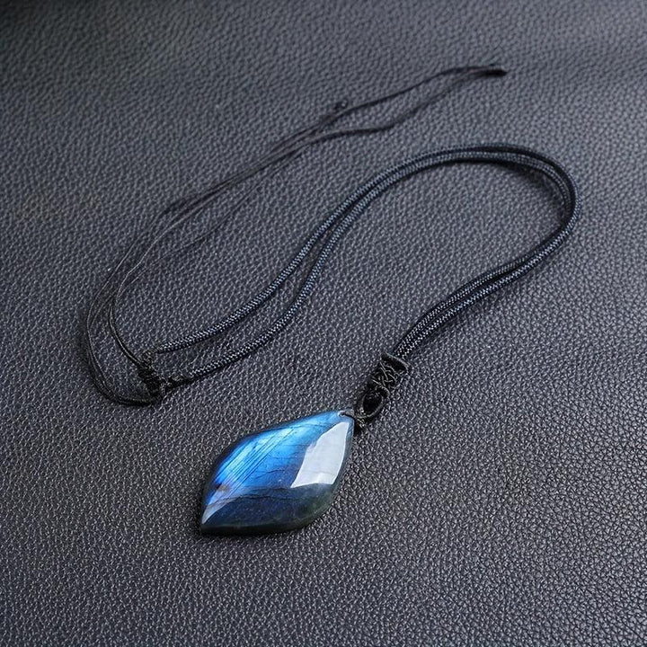 Magický Mesiacový Kameň Náhrdelník