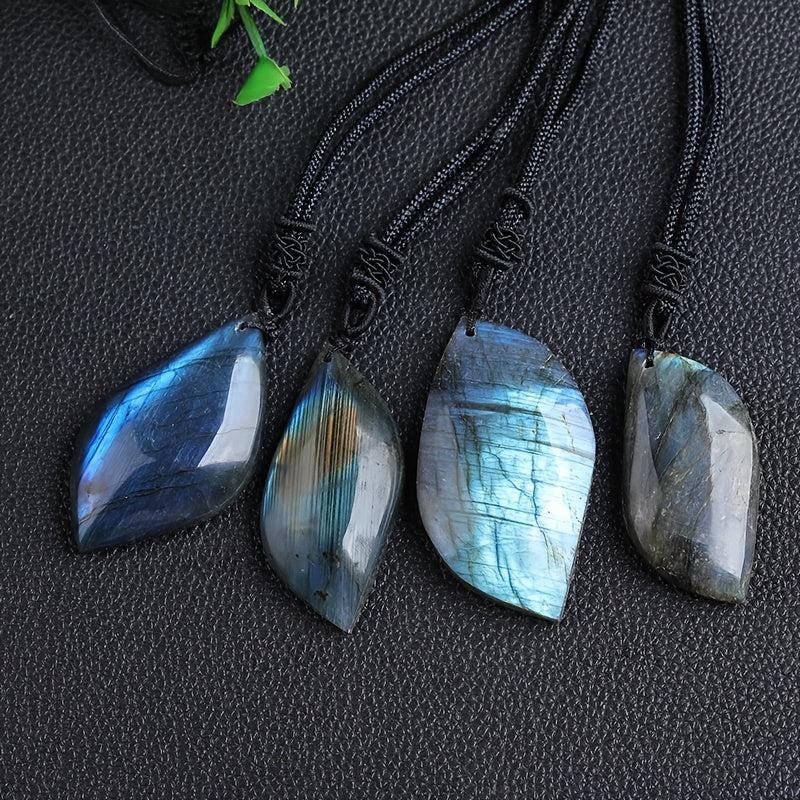 Magický Mesiacový Kameň Náhrdelník