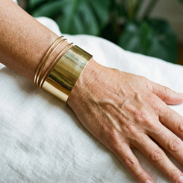 Klasický Vintage Náramok v Zlate