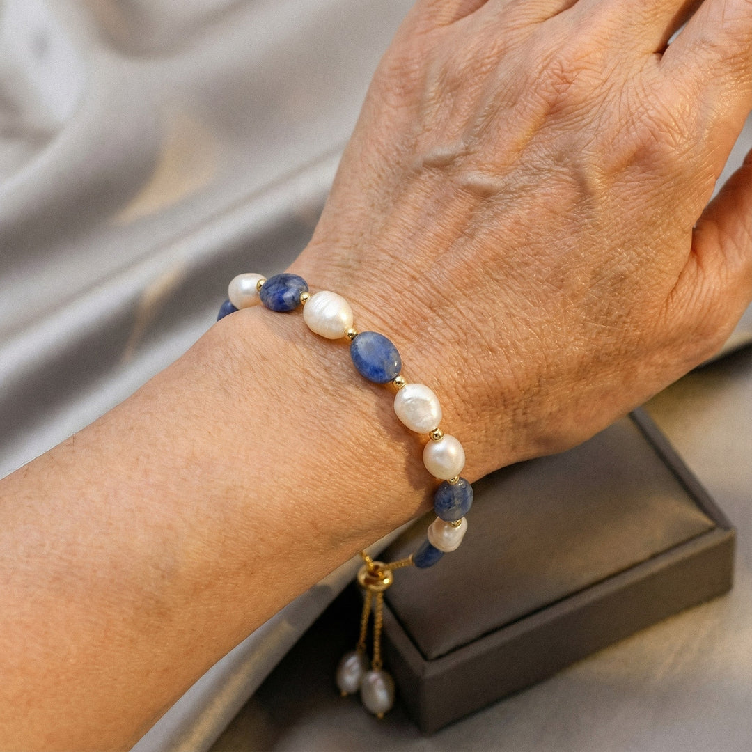 Elegantná perlová náramok z oceánu