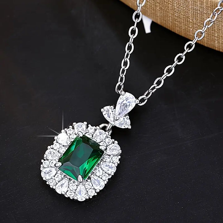 Náhrdelník Gisela s Emerald Kameňom