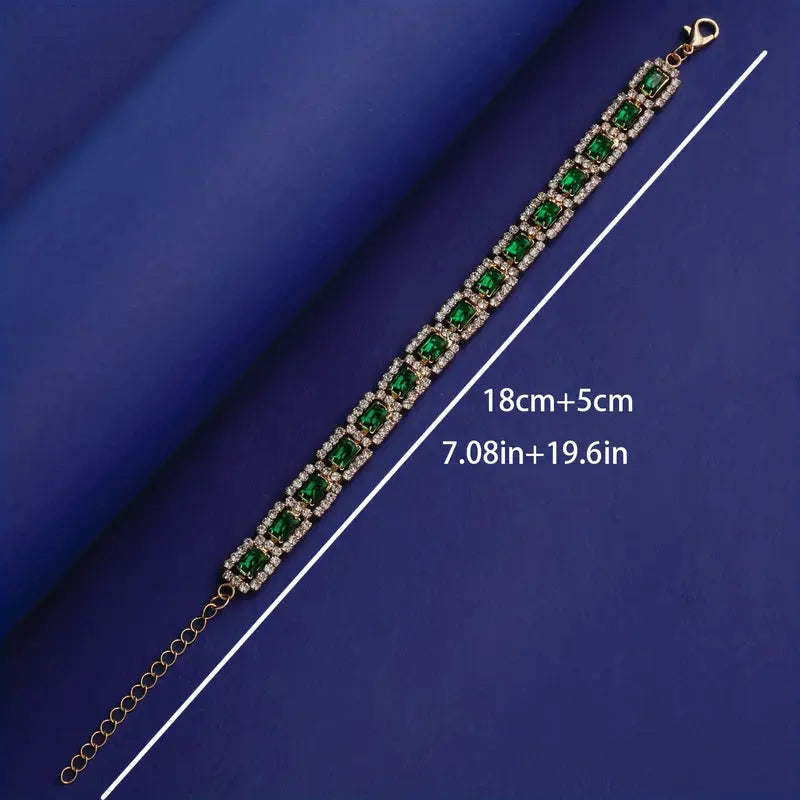 Elisa Esmeralda z Náramku z Drahého Zlata