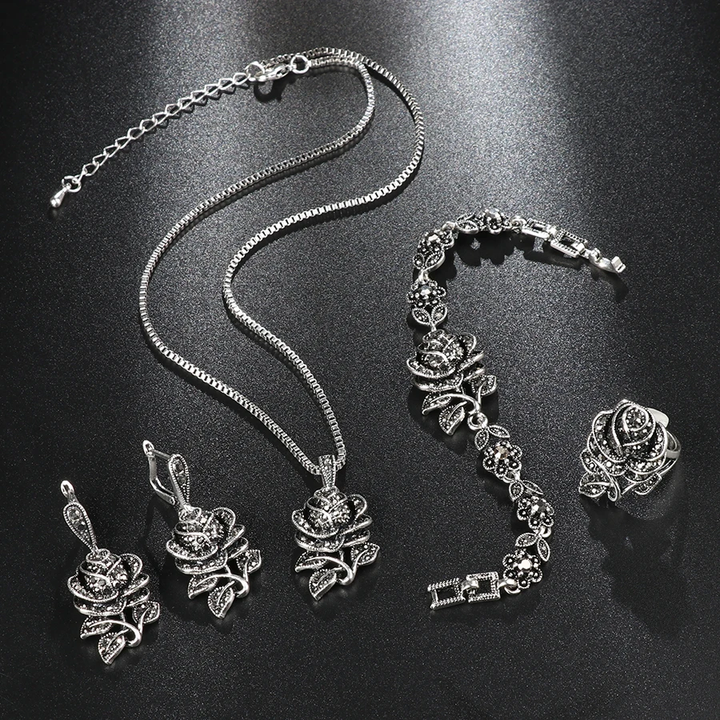 Elegantný set zo striebra so zirkónmi
